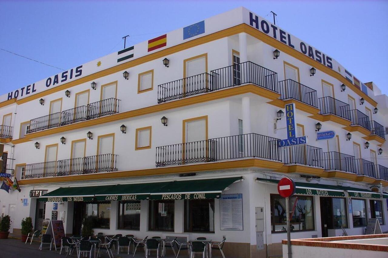 Hotel Oasis Conil De La Frontera Exteriör bild