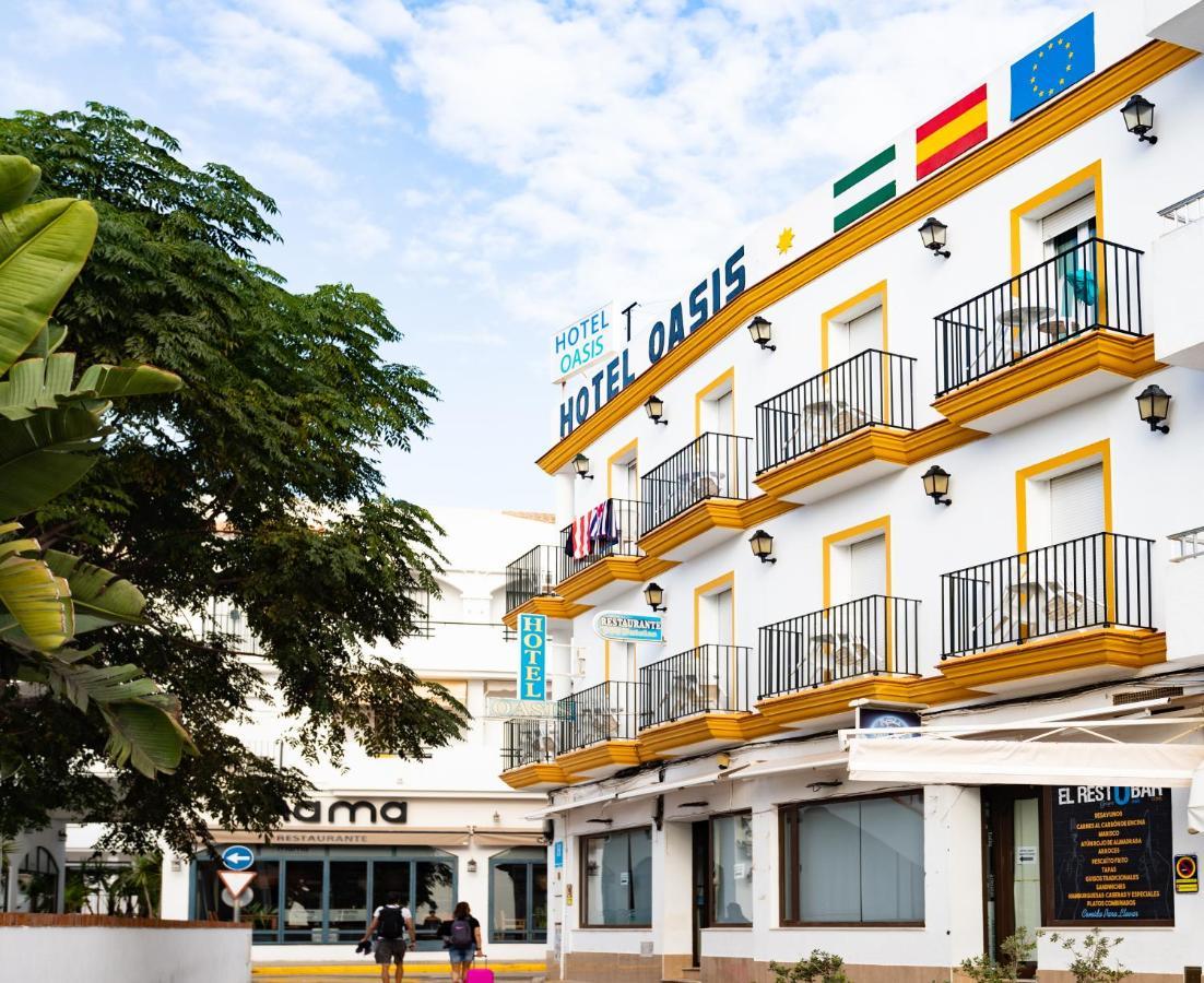 Hotel Oasis Conil De La Frontera Exteriör bild
