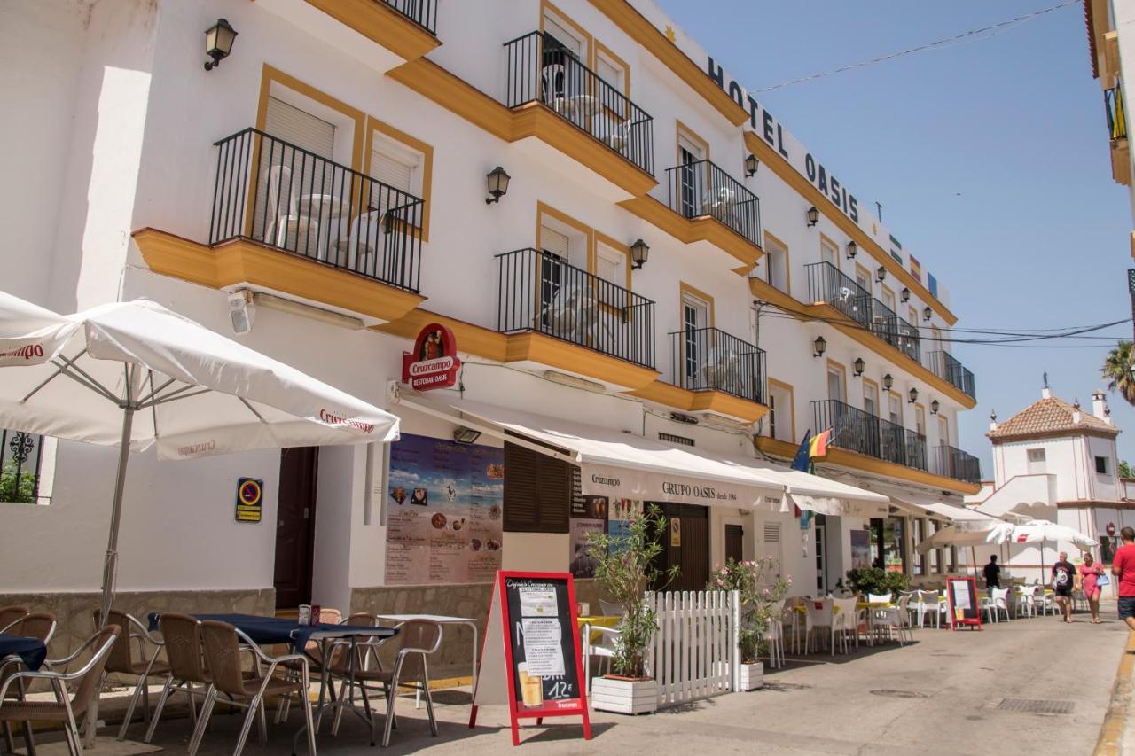 Hotel Oasis Conil De La Frontera Exteriör bild