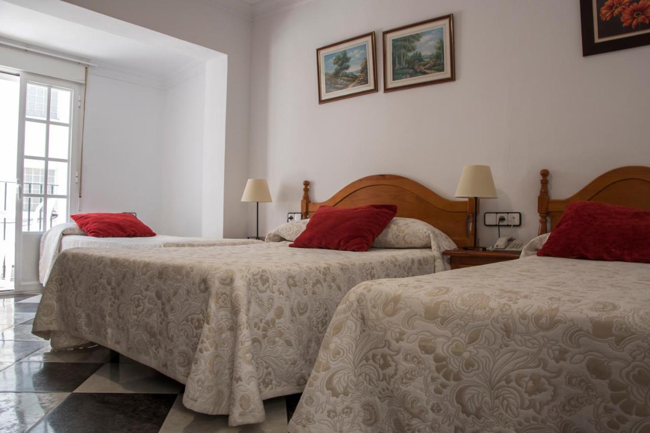Hotel Oasis Conil De La Frontera Exteriör bild